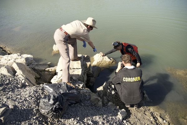 Investigators recover Kristin David‚Äôs remains from the Snake River.